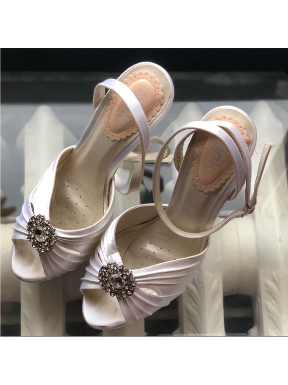 Pink Paradox London Pleated Platform Heels - Picture 4 of 5